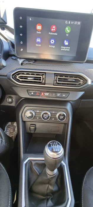 Vând Dacia jogger