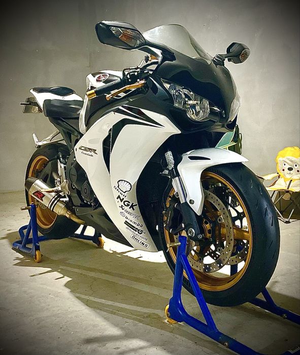 Honda CBR 1000 fireblade