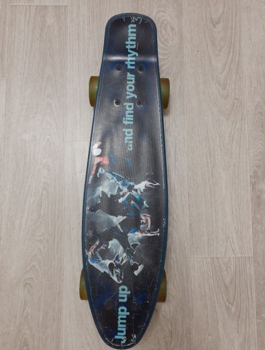 Продам пениборд в отличном состояние