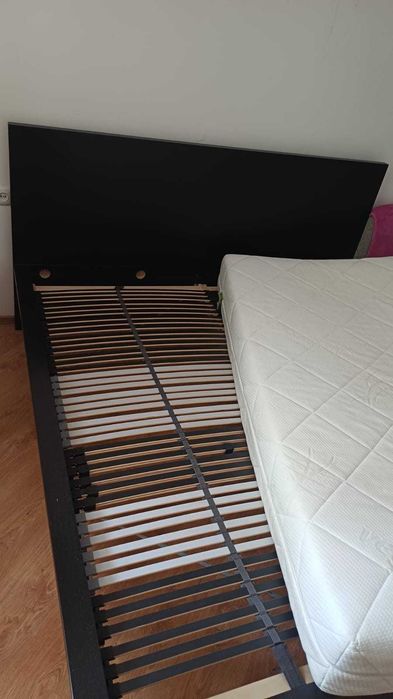 Койка с матрасом