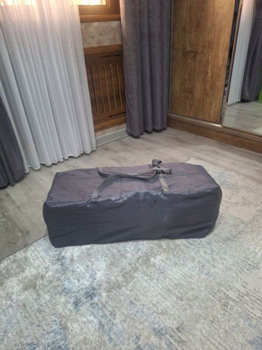 Продаются детская кровать , стул - качели и бонусом ходунки