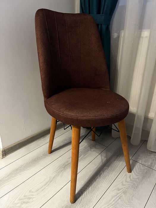 Scaune tapitate living/bucatarie