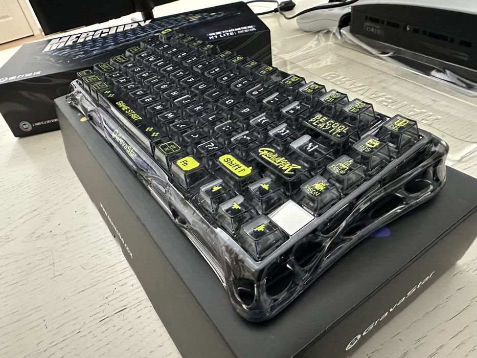Продам Клавиатура GRAVASTAR Mercury K1 Lite