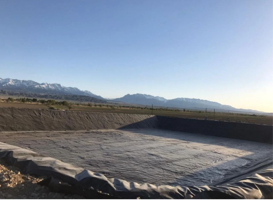 Монтаж  ( сварка ) геомембраны