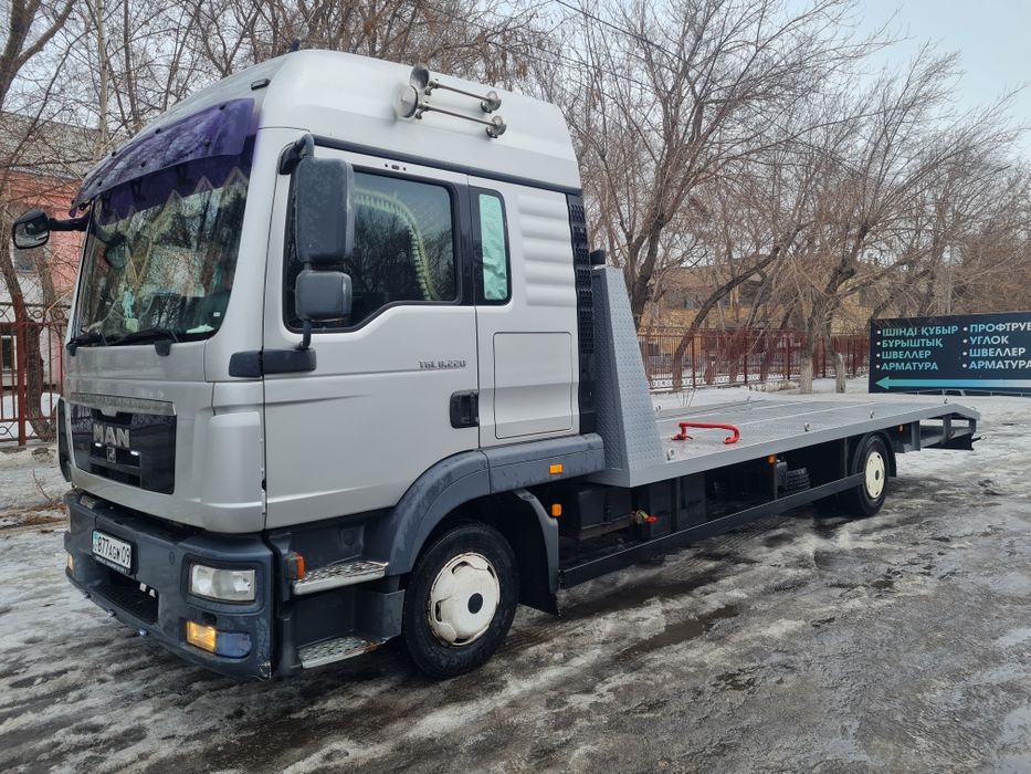 Услуги эвакуатора 24/7