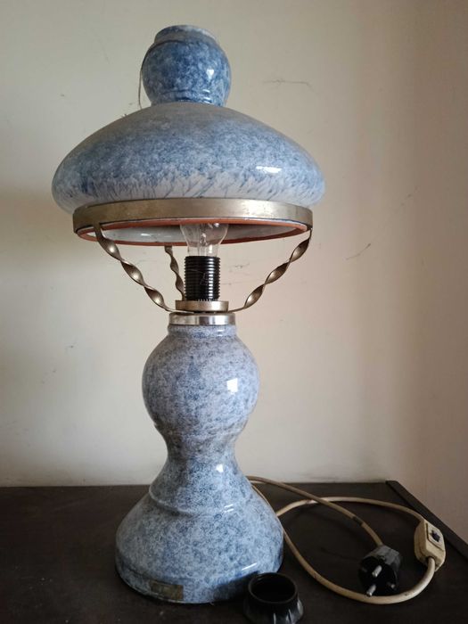 Стари лампи от 50 години