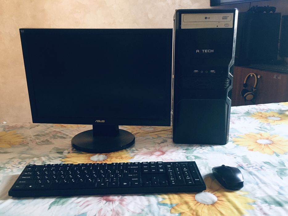 Komputer ofisniy va gaming uchun 150$ kami bor iphonega obmen bor !