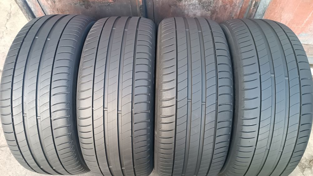 225/45/17 Michelin
