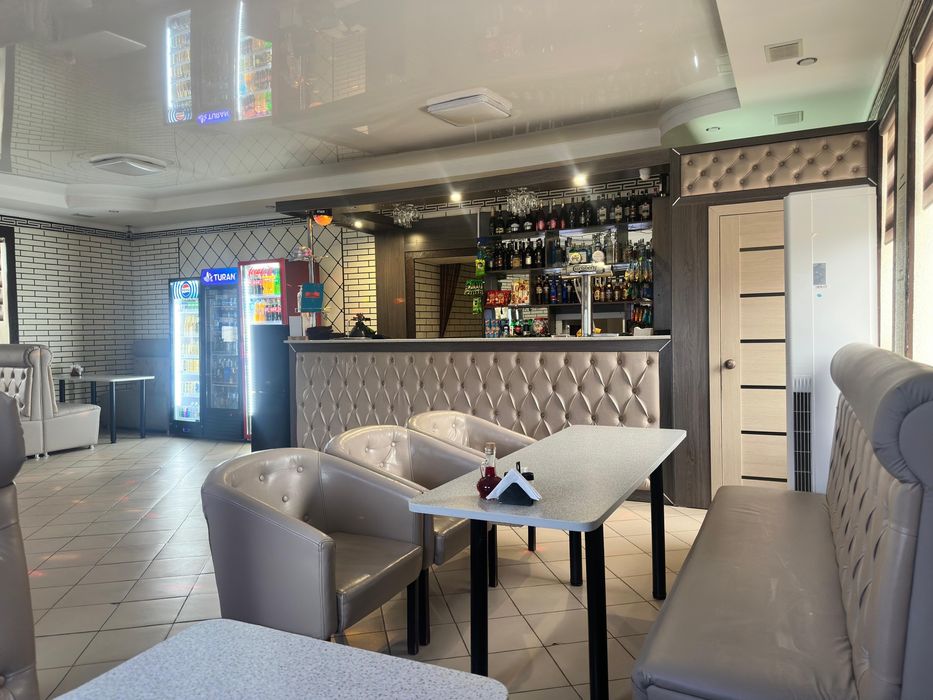 Продам кафе по адресу пр.Республики 148