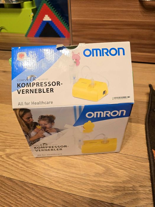 Aparat aerosoli / nubulizator Omron CompAir C801KD
