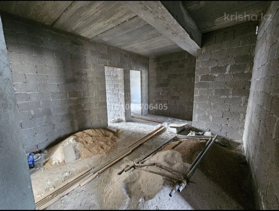 Үй сатылады жаңадан  салынған