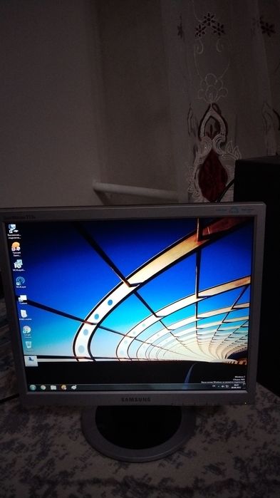 Продам рабочий компьютер