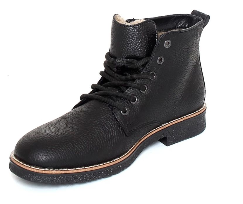 Зимние ботинки продам