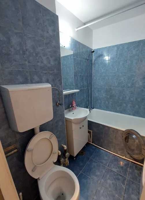 Дава се под наем Тристаен апартамент в Пловдив, Център - 73 кв.м за 229.5 € - Снимка #1