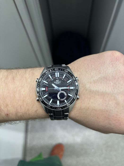 Продам часы casio