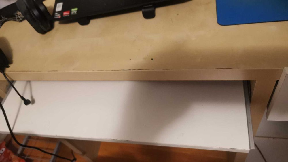 birou elev ikea + corp superior