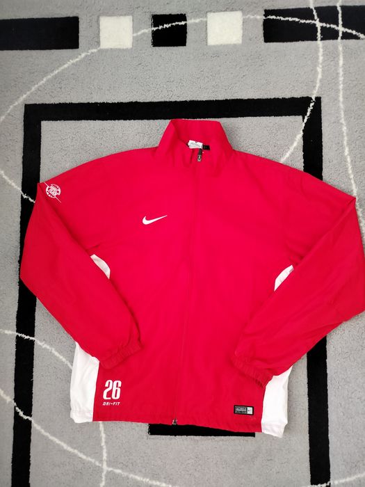 Спортна ветровка Найк