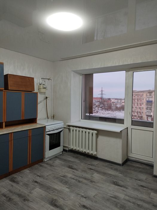 Сдам просторную 1-комн квартиру