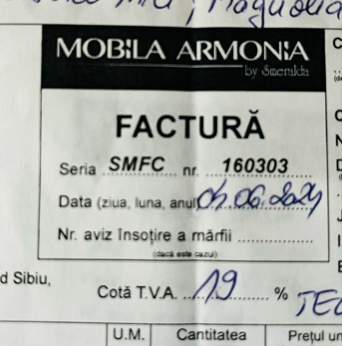 Vând colțar living