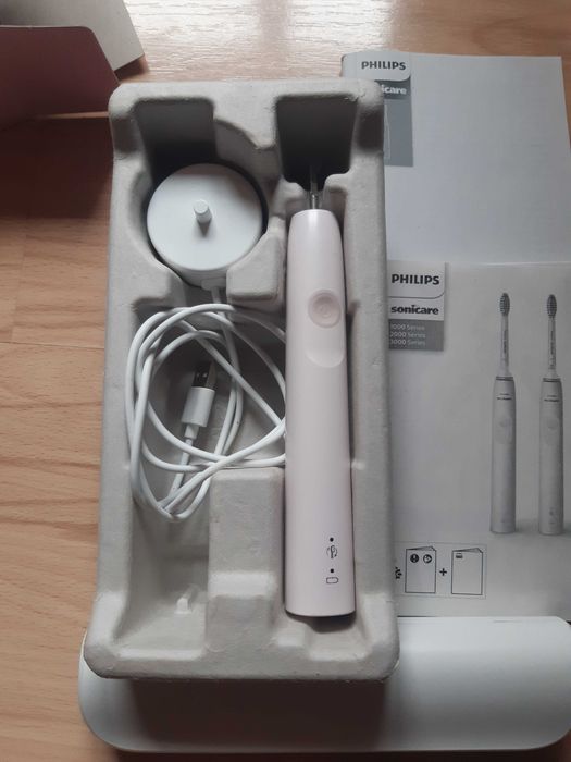 Ел. четка за зъби PHILIPS sonicare 3100 Special Edition