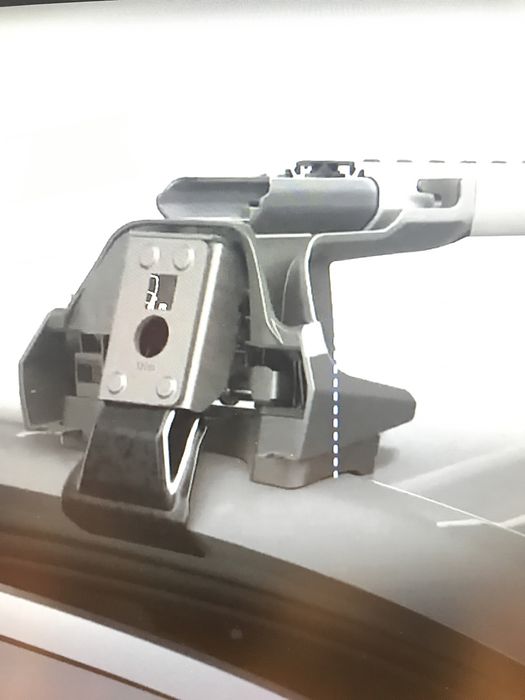 Багажник Toyota C-hr /Thule 7205 WingbarEdge