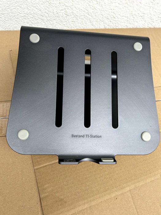 Stand laptop aluminiu Bestand