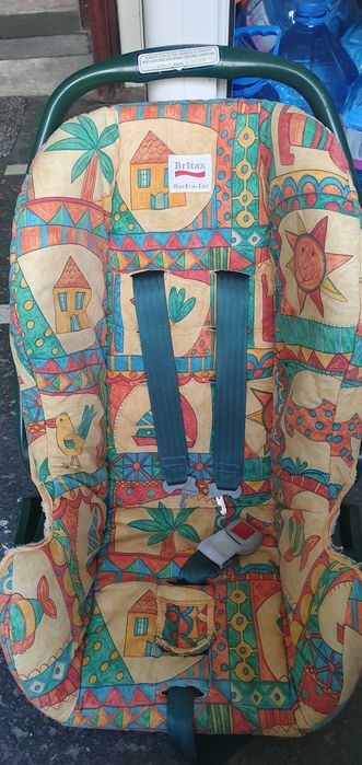 Бебешко кошче за кола