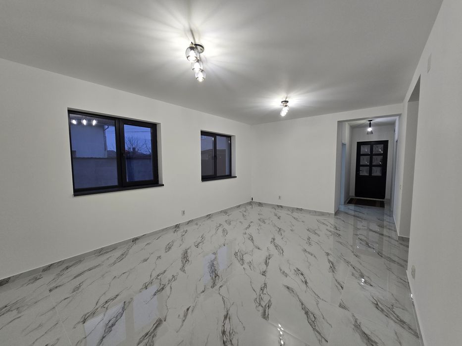 Vând casă Codlea, județul Brașov