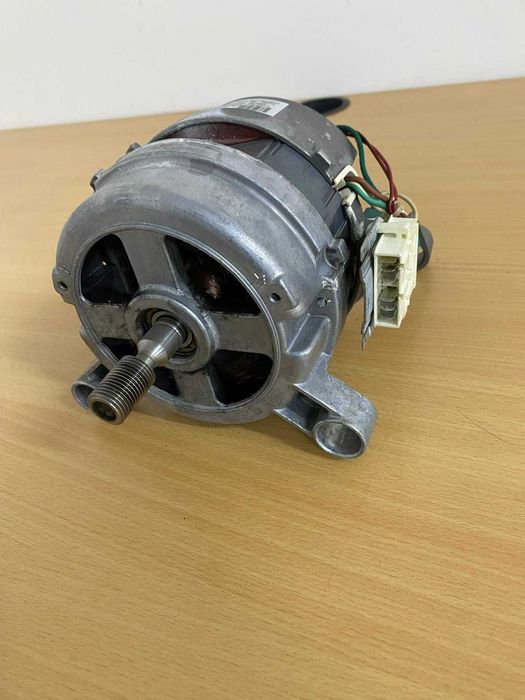 Motor masina de spalat Indesit marca Nidec WU126U35I01, 6pini