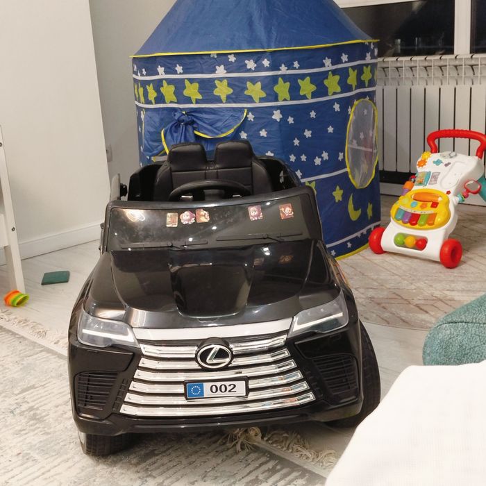 Детская машина гелик