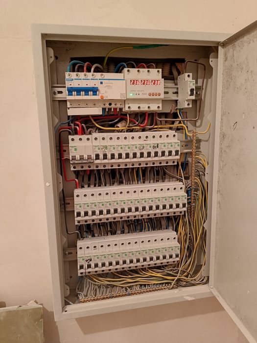 Услуги электрика