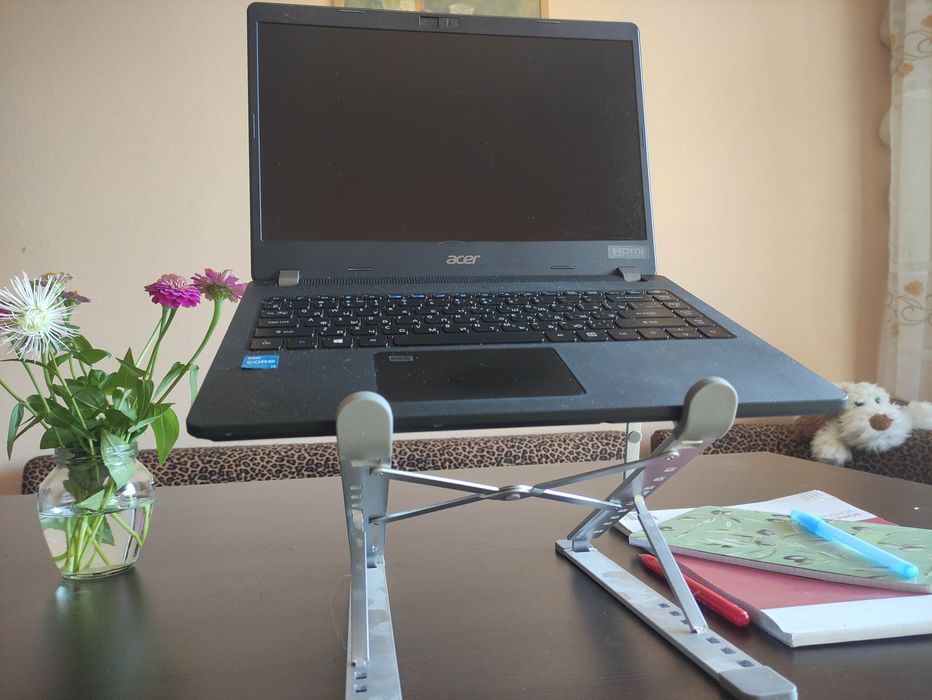 Acer TravelMate P2, готов за учене и работа! Windows 11 & Ms Office