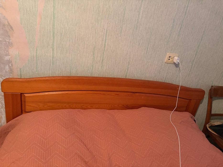 Продам кровать 160×200