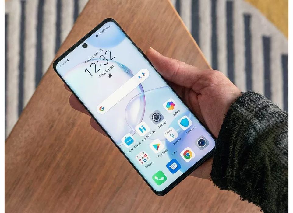 Honor 50, Xotira 8/128GB ROM, Displey: 6.57 dyuymli OLED,120HZz.