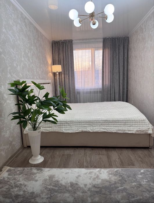 Продам 2 комн квартиру на Кжби