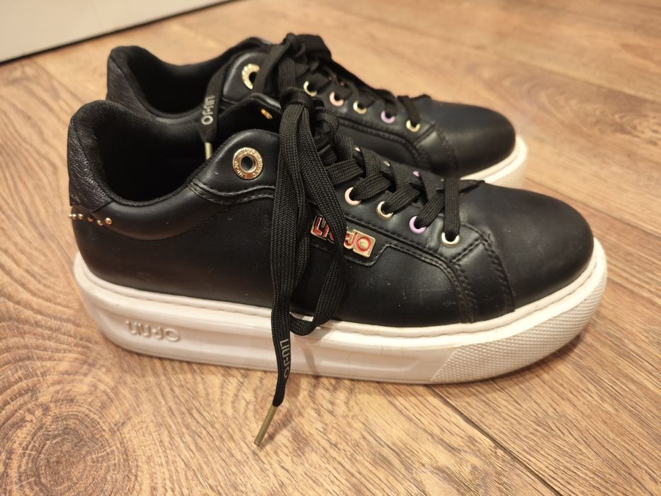 Liu Jo  39 номер