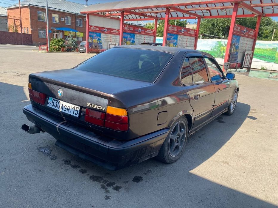 Продам бмв Е34 м50б20 строкер