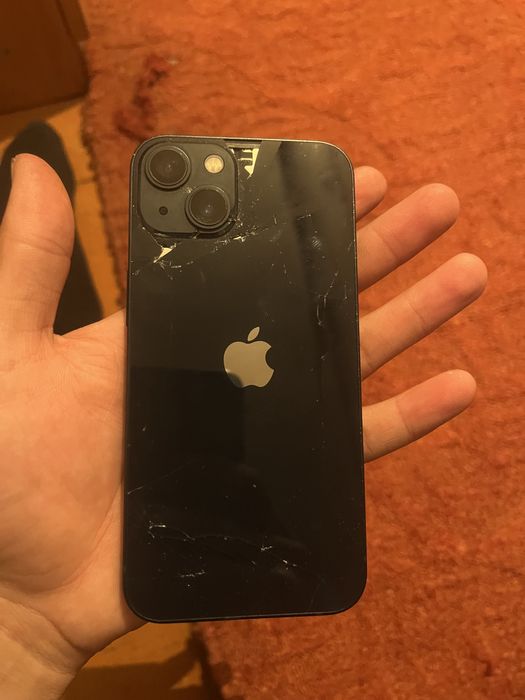 Проддам айфон 13