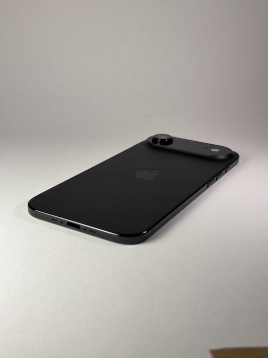 iPhone Air | Перфектно състояние | Space Black | 256GB | 93%