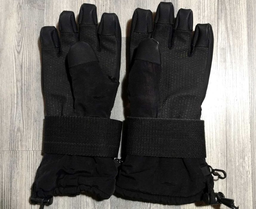 Ски и сноуборд ръкавици предимно Gore-Tex на най-добрите марки