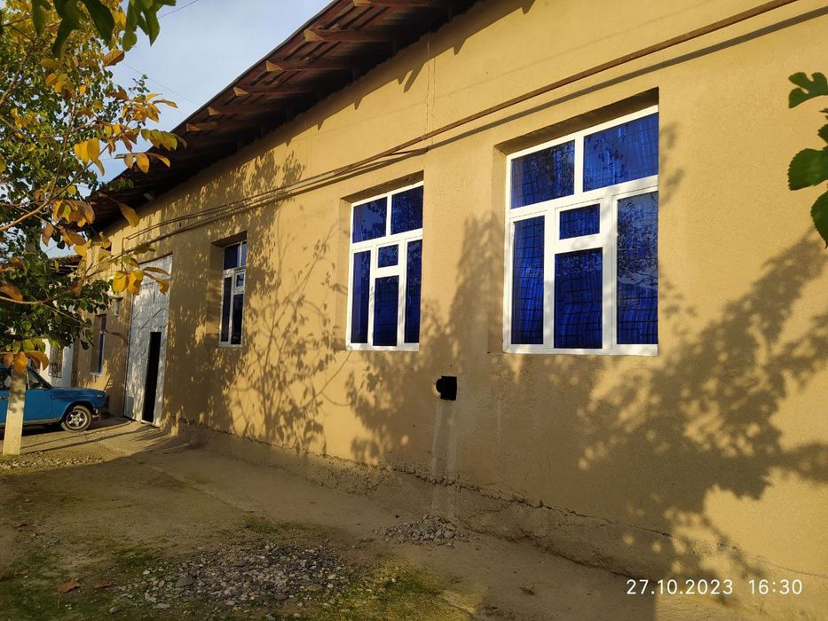 Zudlik bilan Xovli sotiladi 6 sotix pul zarilligi uchun arzon sotyapmi