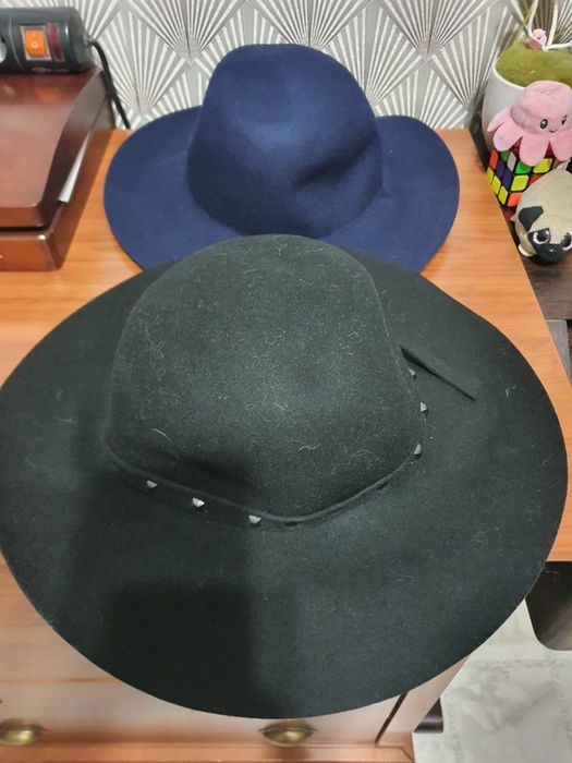 Шапки шляпы шарф