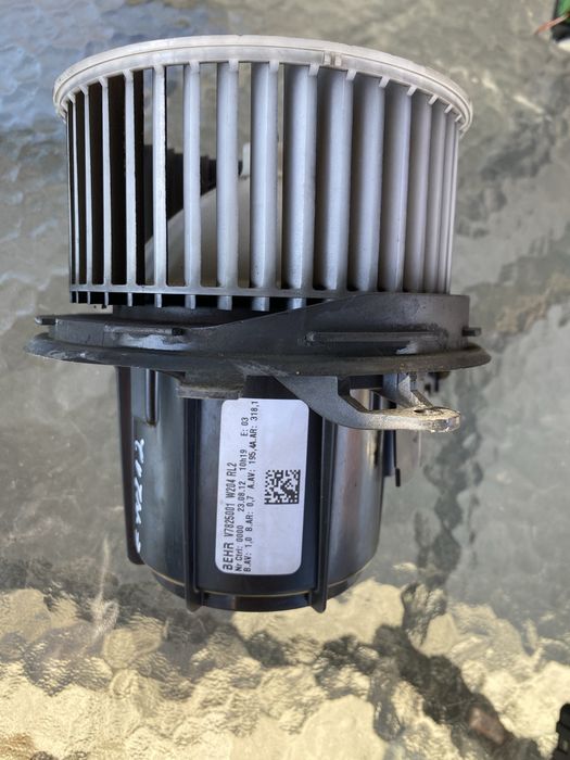 Ventilator Habitaclu Mercedes E W212 Pret 250 lei