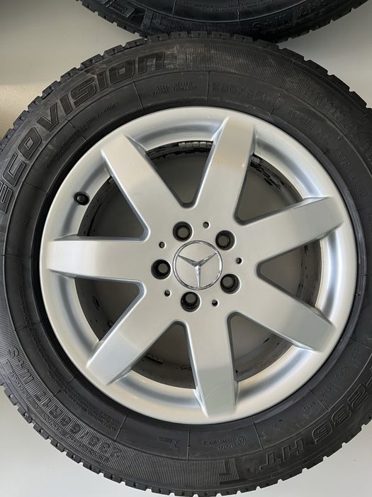 Оригинални джанти 17 цола 5х112 за Мерцедес МЛ с гуми 235/65/17