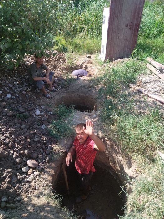 Команда мастеров сантехника,  монтаж канализация , водопровод выгребны