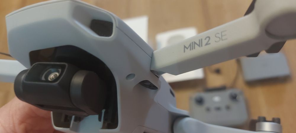 Дрон Dji mini 2 se combo