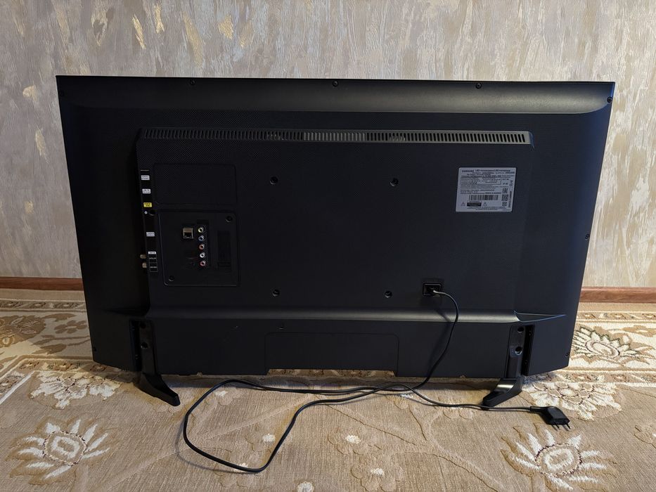 Продается телевизор Samsung