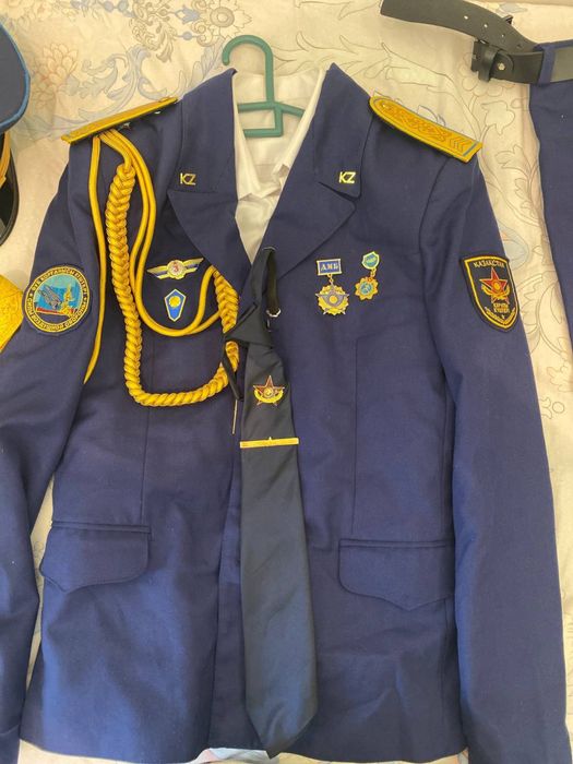 Парадный форма хорошем состояние