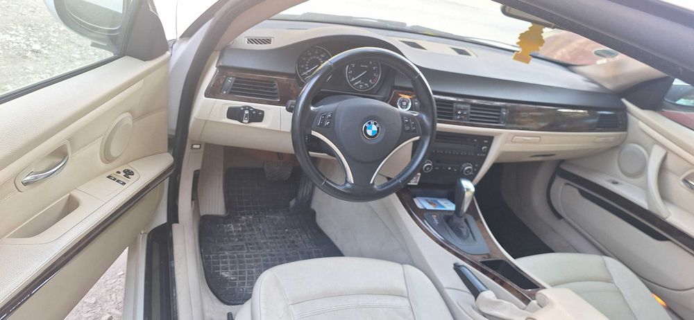 BMW 328i 2011 coupe