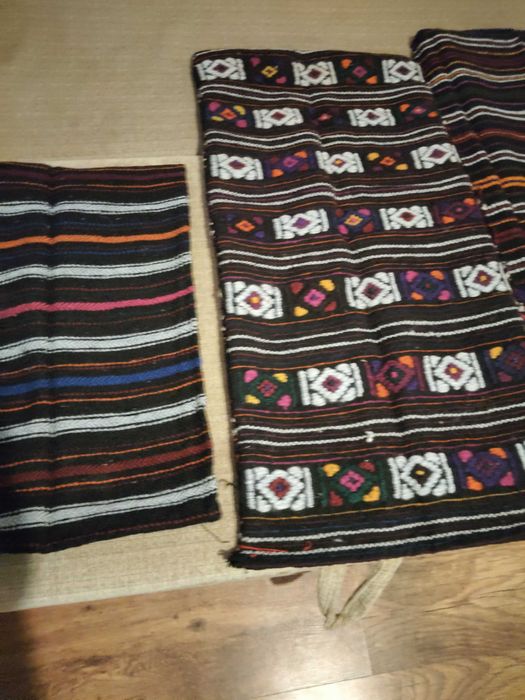 Автентични Ръчно изработени